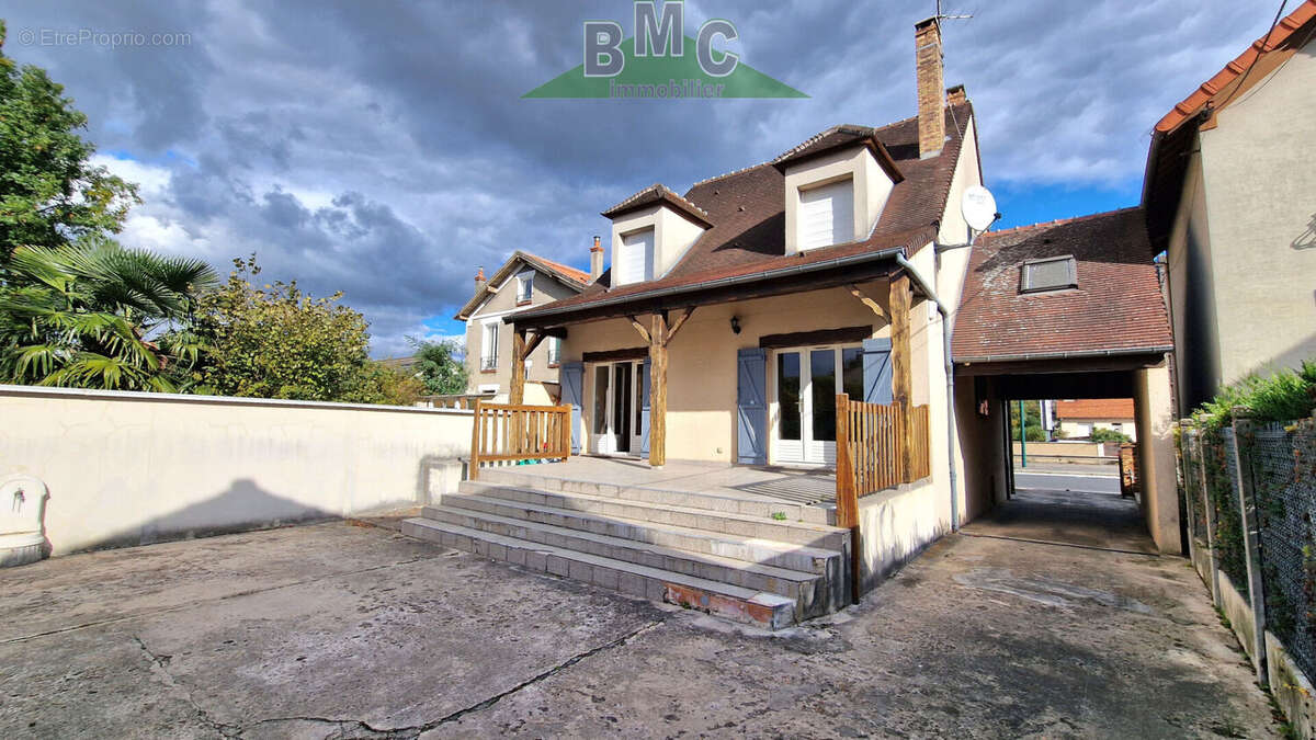 Maison à MONTIGNY-LES-CORMEILLES