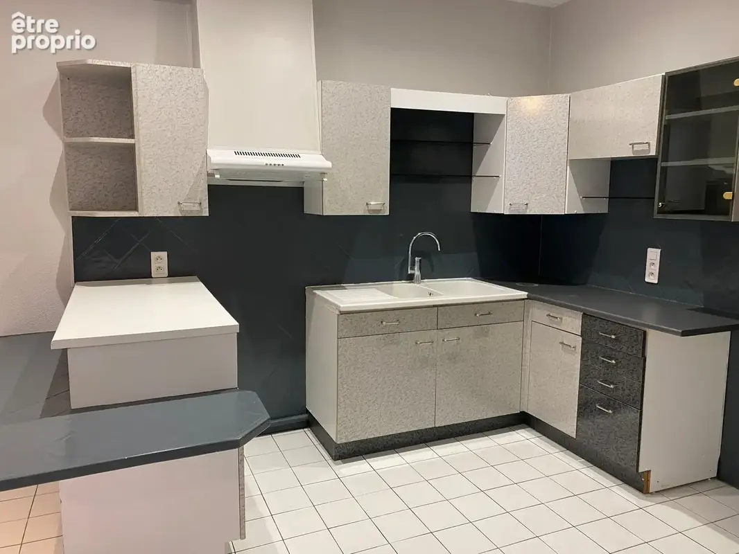 Appartement 94 m² à Lons-Le-Saunier  - photo 4