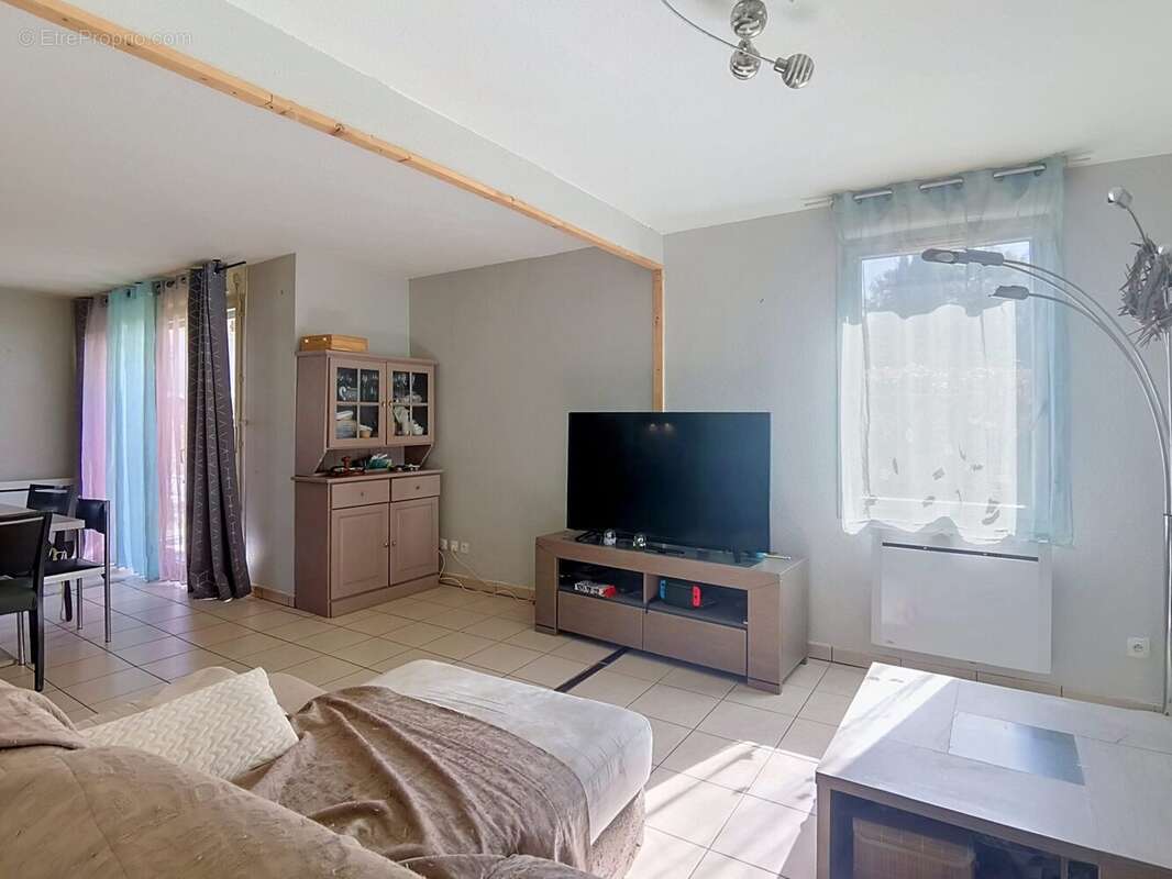 Appartement 85 m² à Saint-Jory  - photo 3