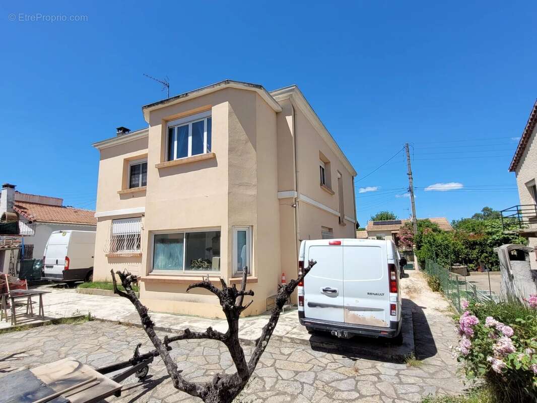 Maison à SAINT-MARTIN-DE-VALGALGUES