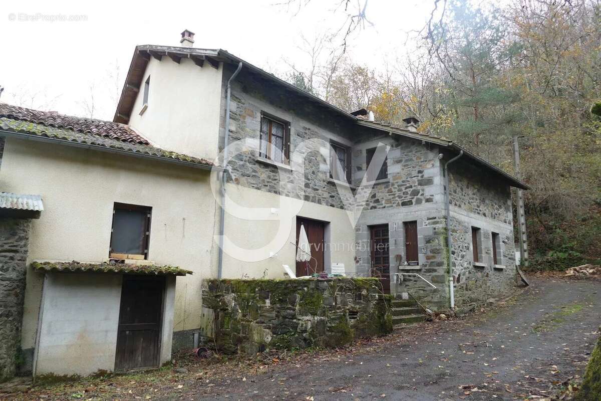Maison à SAINT-CONSTANT