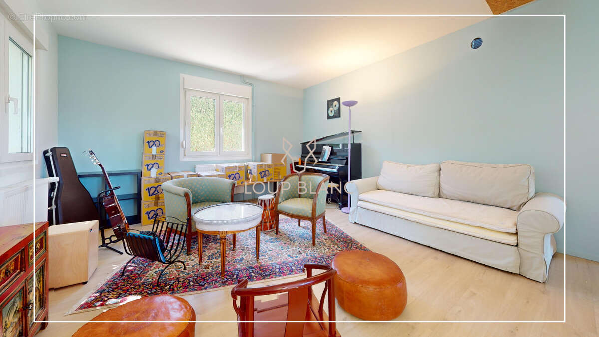 Maison à EVETTE-SALBERT