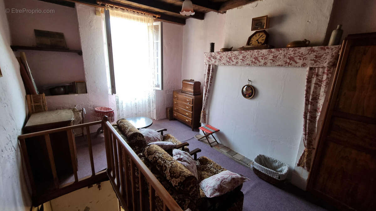 Maison de village - photo 13