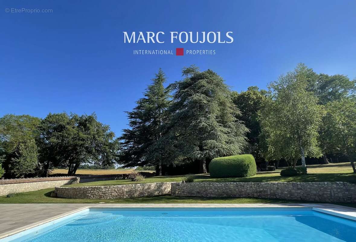 Maison à FONTAINEBLEAU
