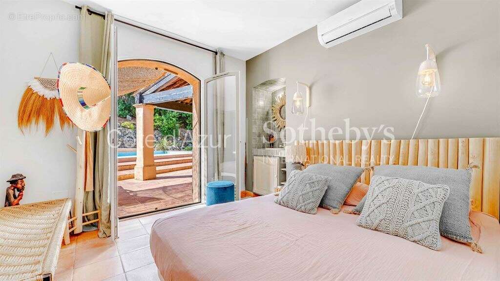 Maison à LA CROIX-VALMER