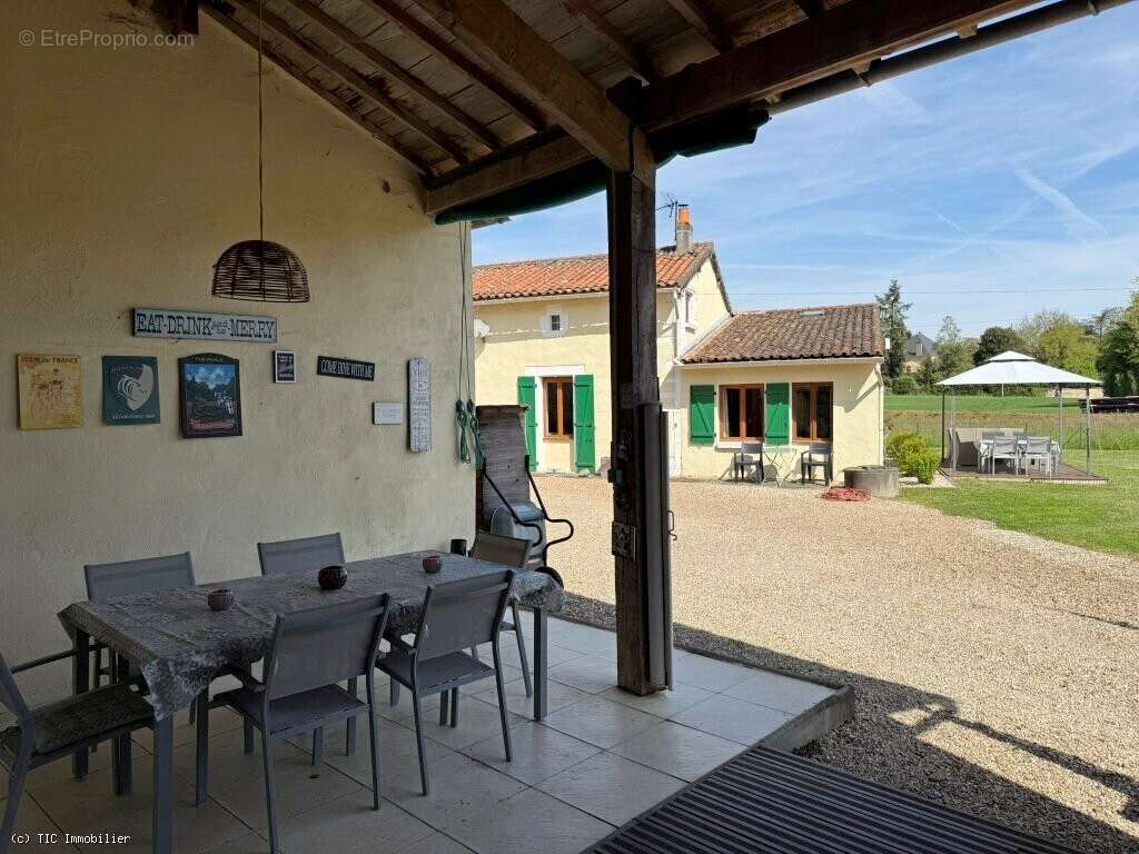 Longère de Charme XIX? Avec Piscine Chauffée et 4 Chambres - photo 23