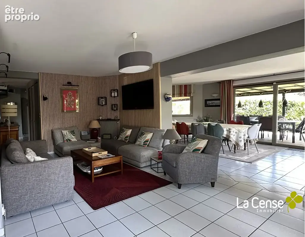 PROXIMITE VILLENEUVE D'ASCQ - Maison Familiale - 167m² habitables - Chambre en rdc - photo 4