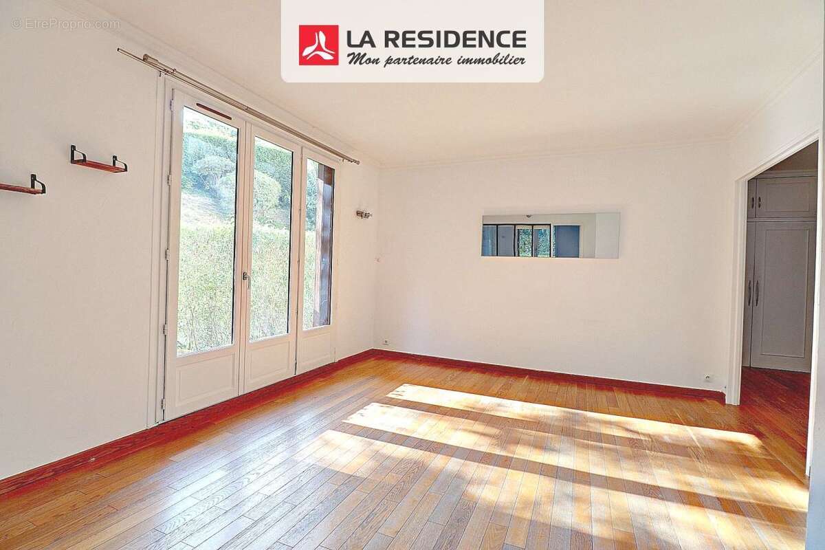 Appartement 69 m² à Mareil-Marly  - photo 3