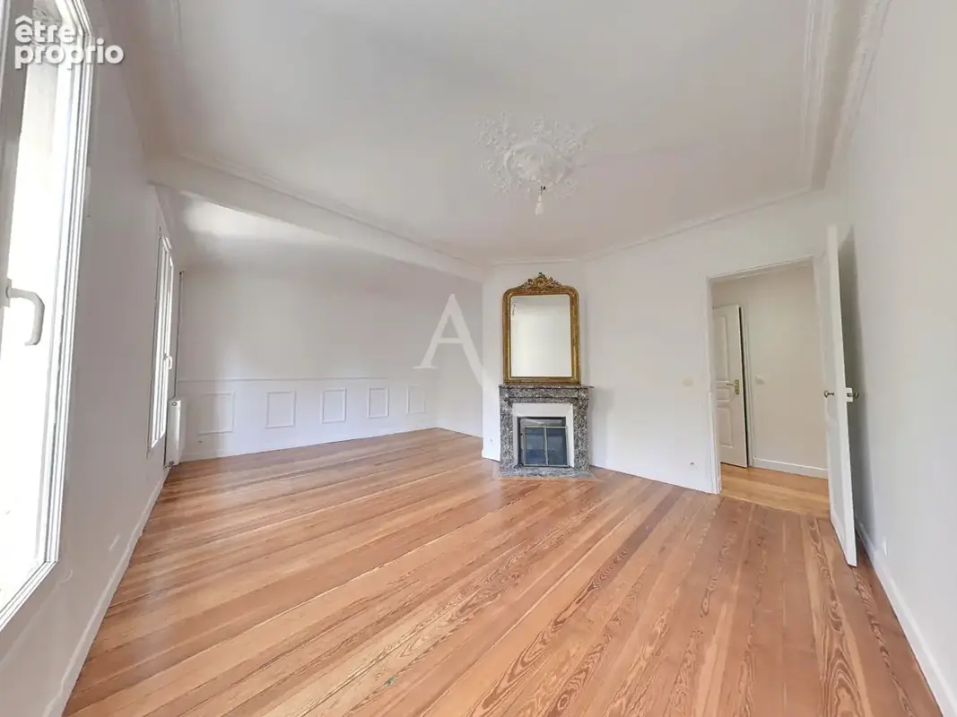 Appartement Saint Maurice Quartier Montgolfier 5 pièce(s) 80m² - photo 2