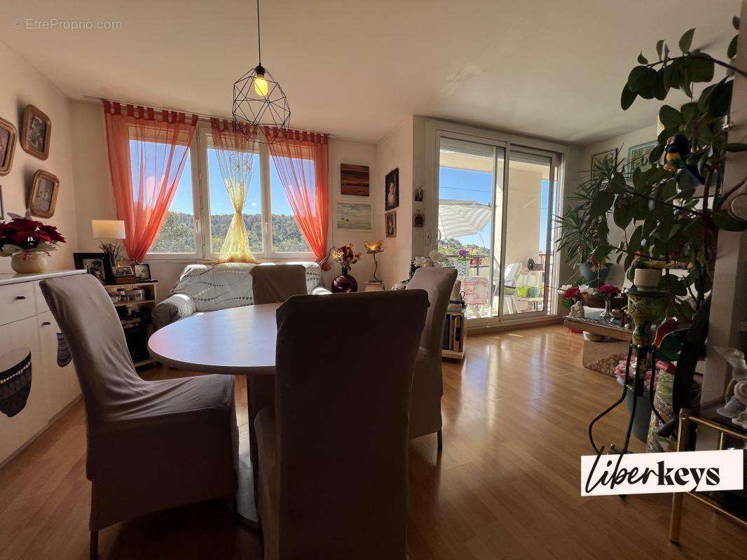 Appartement à AIX-EN-PROVENCE