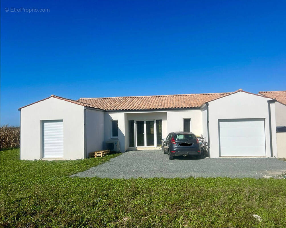 Maison à SAINT-NAZAIRE-SUR-CHARENTE