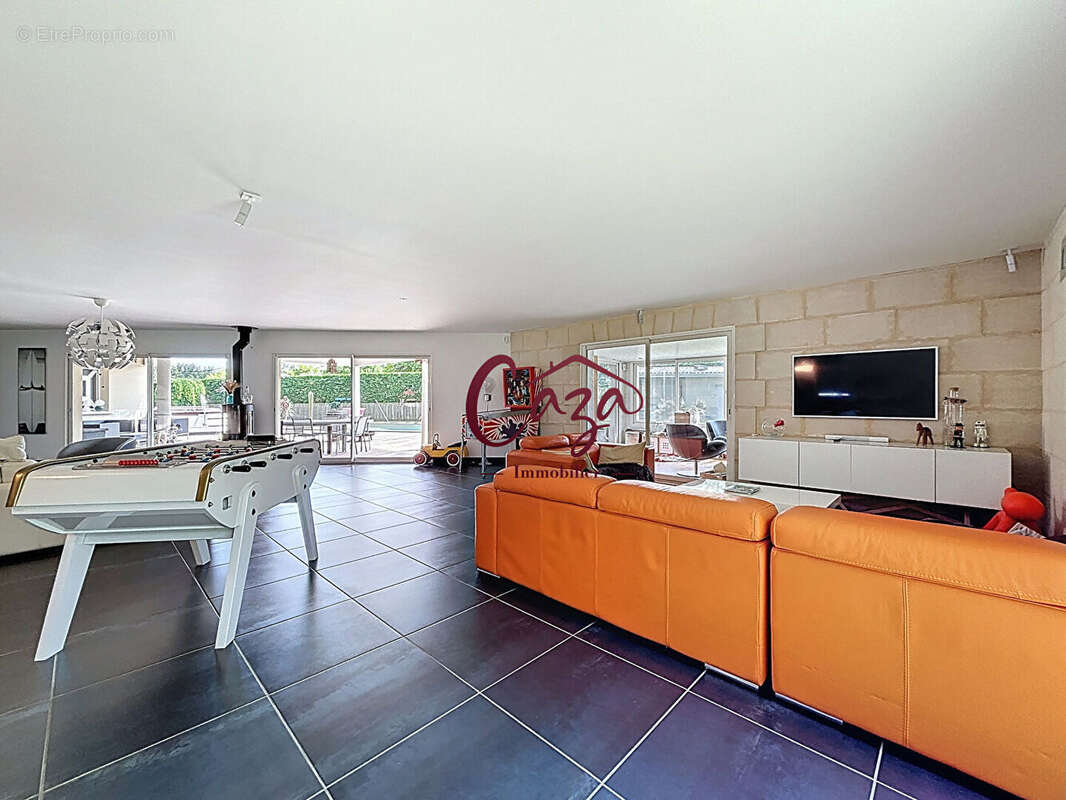 Maison à FARGUES-SAINT-HILAIRE