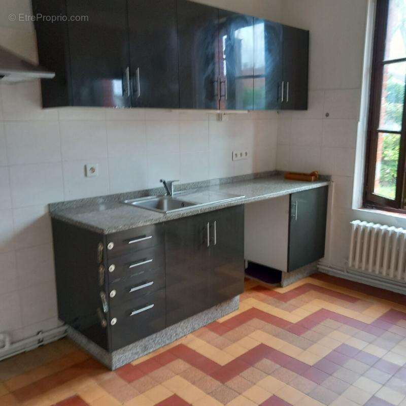 Maison à LES BORDES