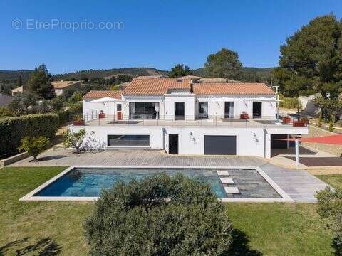 Maison à LA CADIERE-D'AZUR