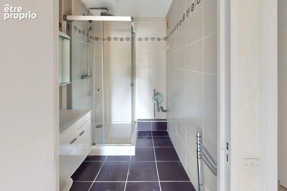 Appartement T2 de 48 m² à rénover, avec balcon et stationnement à Anglet Hardoy - photo 9