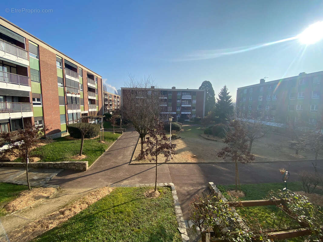 Appartement à GARGES-LES-GONESSE