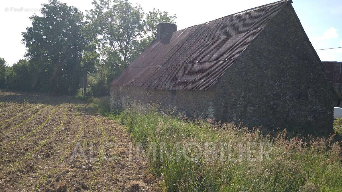 Maison à SAINT-PIERRE-DES-NIDS