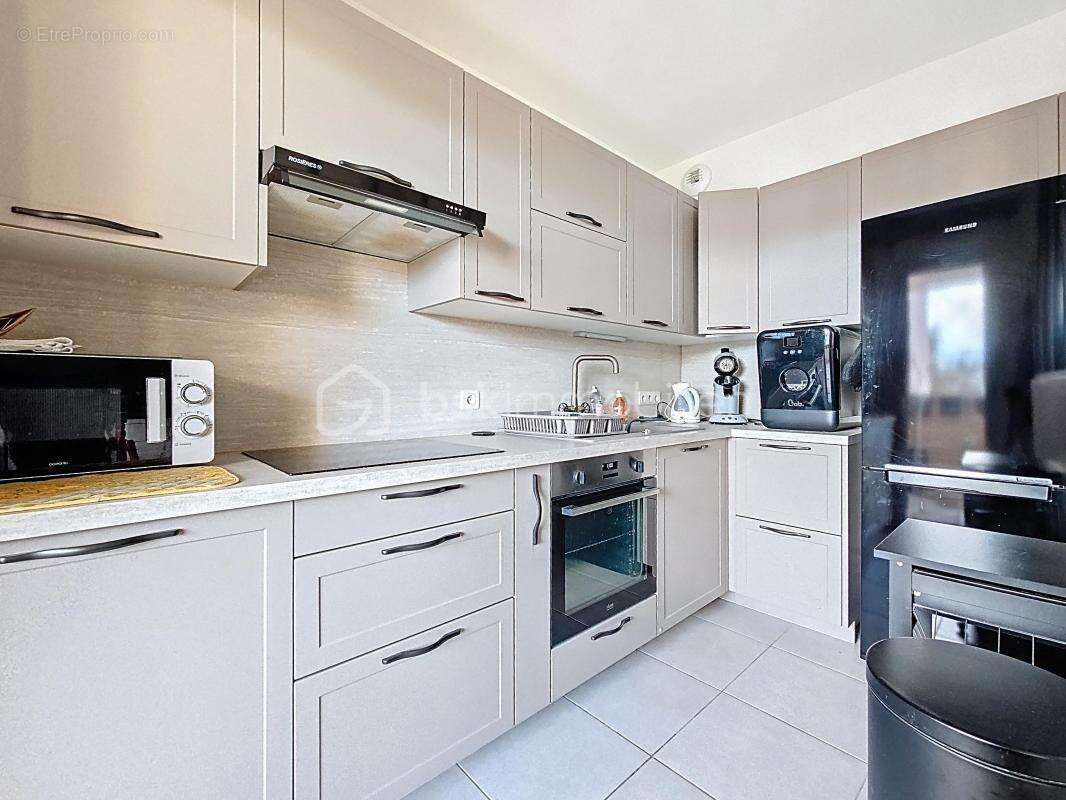 Appartement à COLOMBIERS
