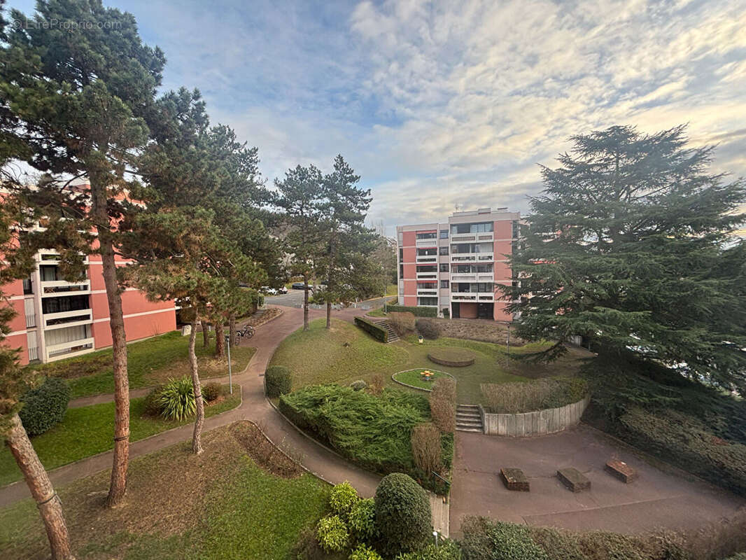 Appartement à PALAISEAU