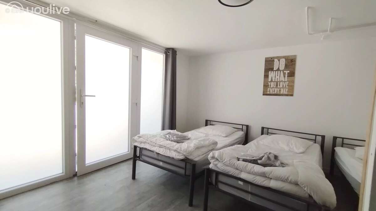 A 5mn de la gare de Soissons-Maison plain-pied 240 m² - piscine intérieure - photo 13