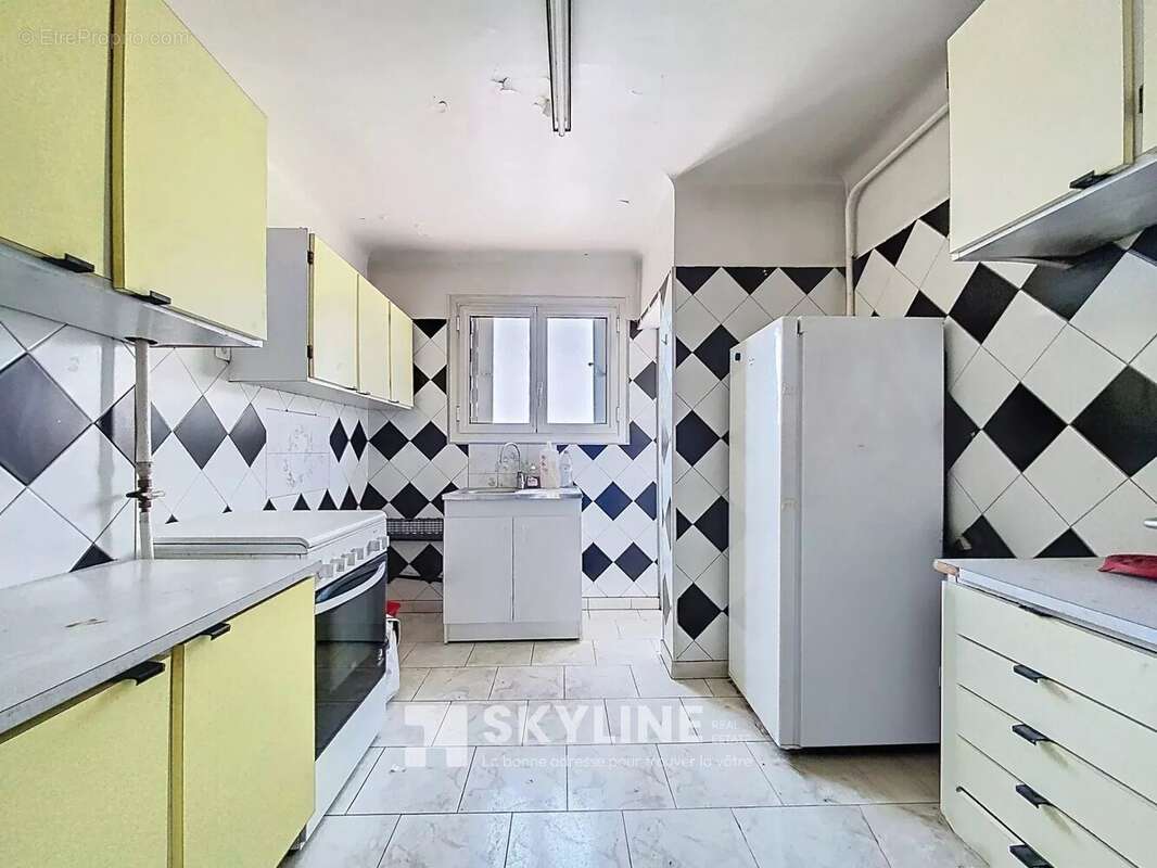 Appartement à MARSEILLE-11E