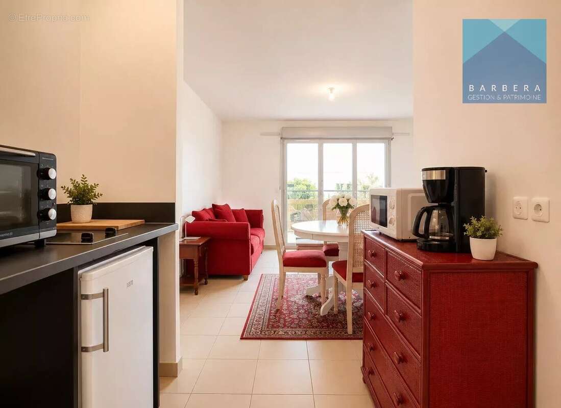 À VENDRE – Grand studio de 33 m² avec loggia et parking – Nice Madeleine - photo 3