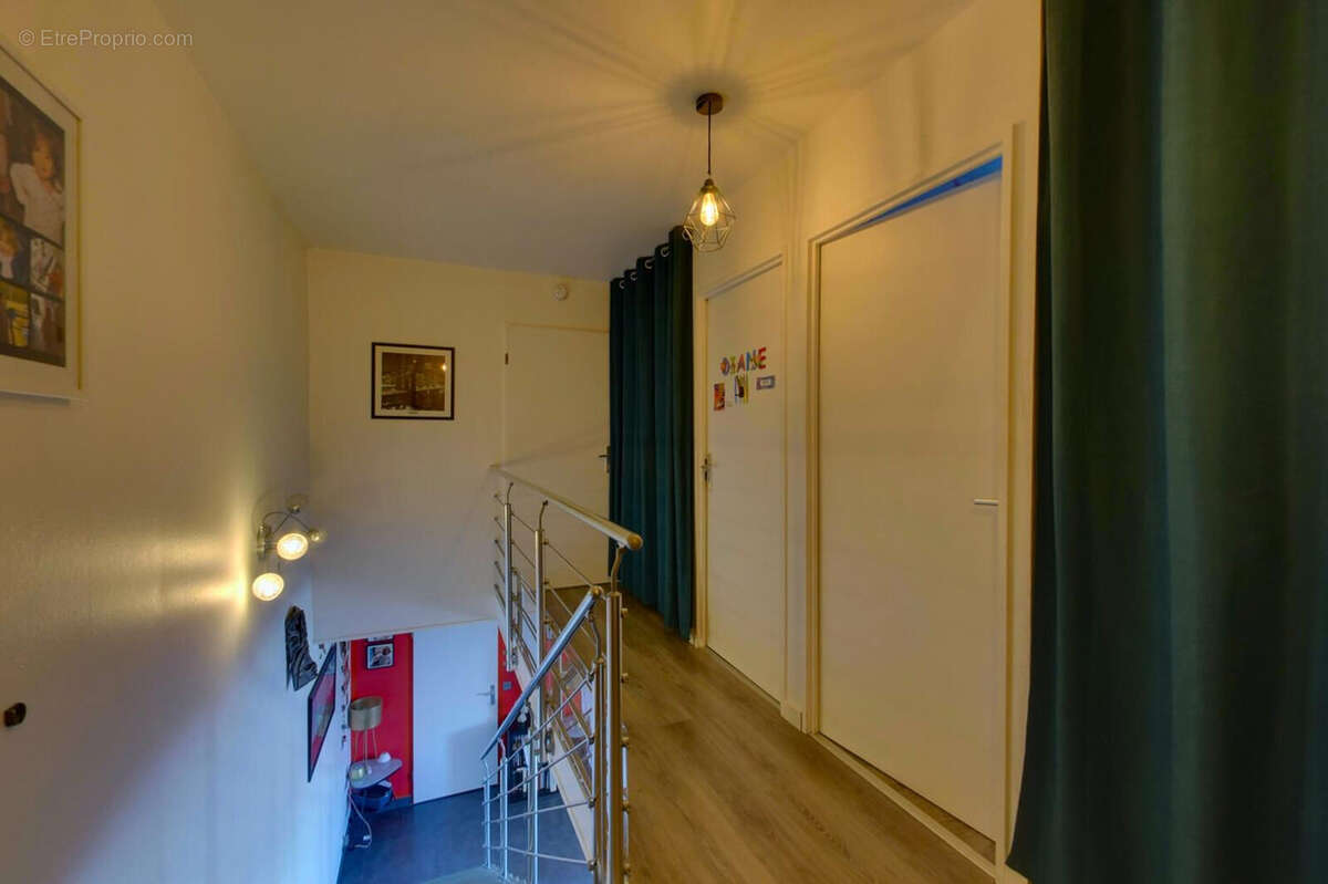 Appartement à ROSNY-SOUS-BOIS