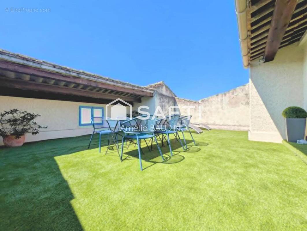 Photo 1 - Maison à CAUMONT-SUR-DURANCE