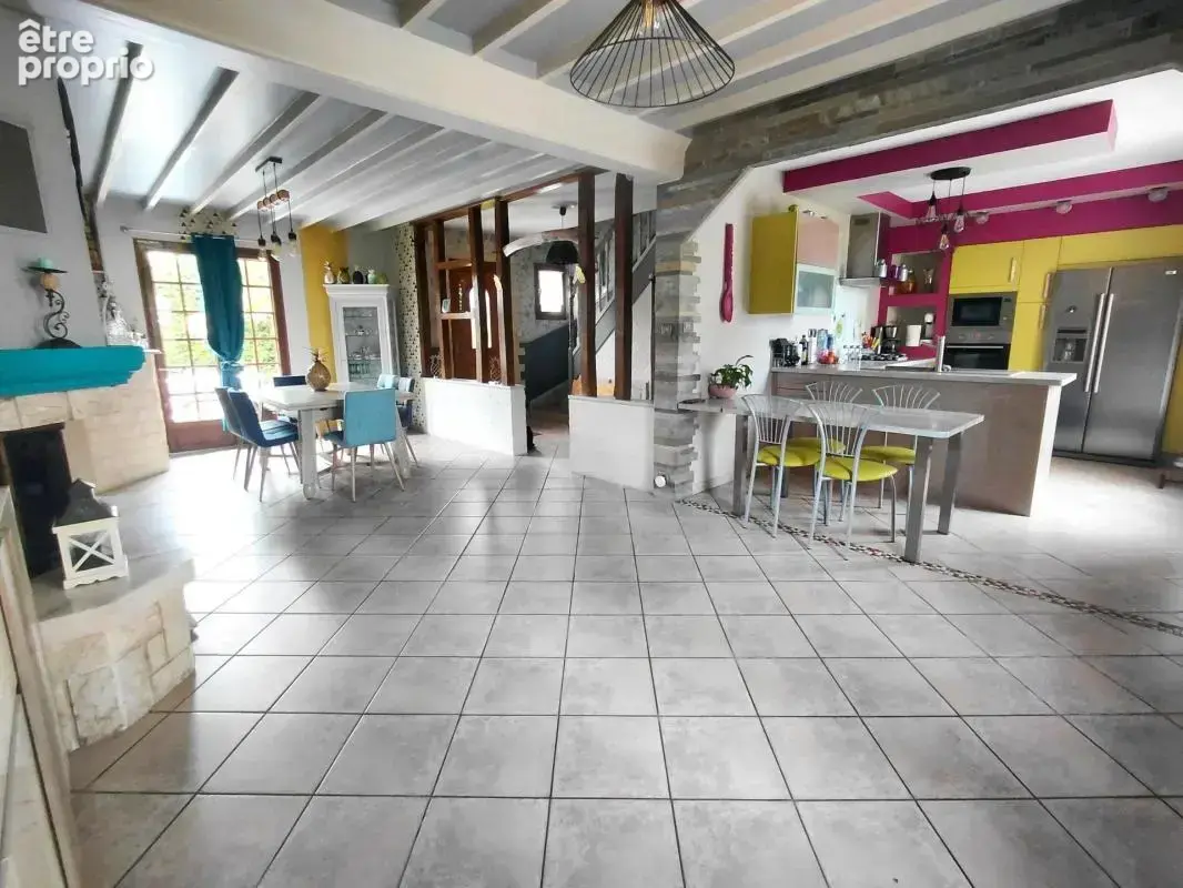 Au calme, 2 maisons, 5 à 6 chambres, jardin clos - photo 5