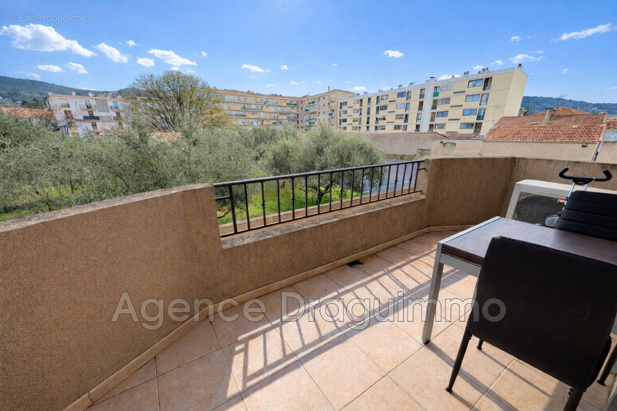 Appartement à DRAGUIGNAN