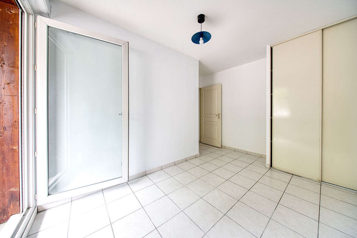 Appartement à SAINTE-FOY-LES-LYON