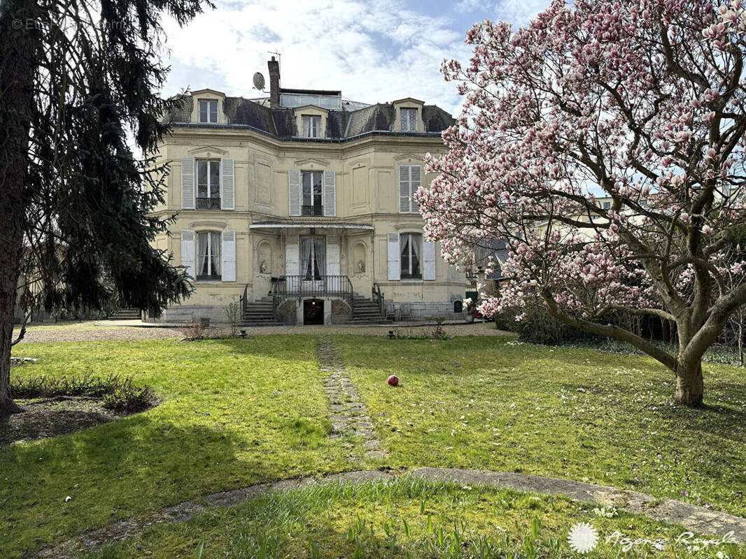 Appartement à SAINT-GERMAIN-EN-LAYE