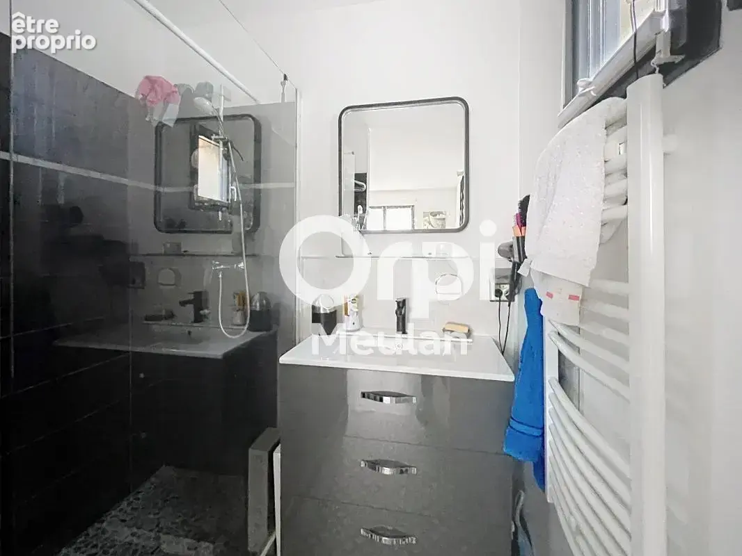 Appartement À Vendre - photo 11