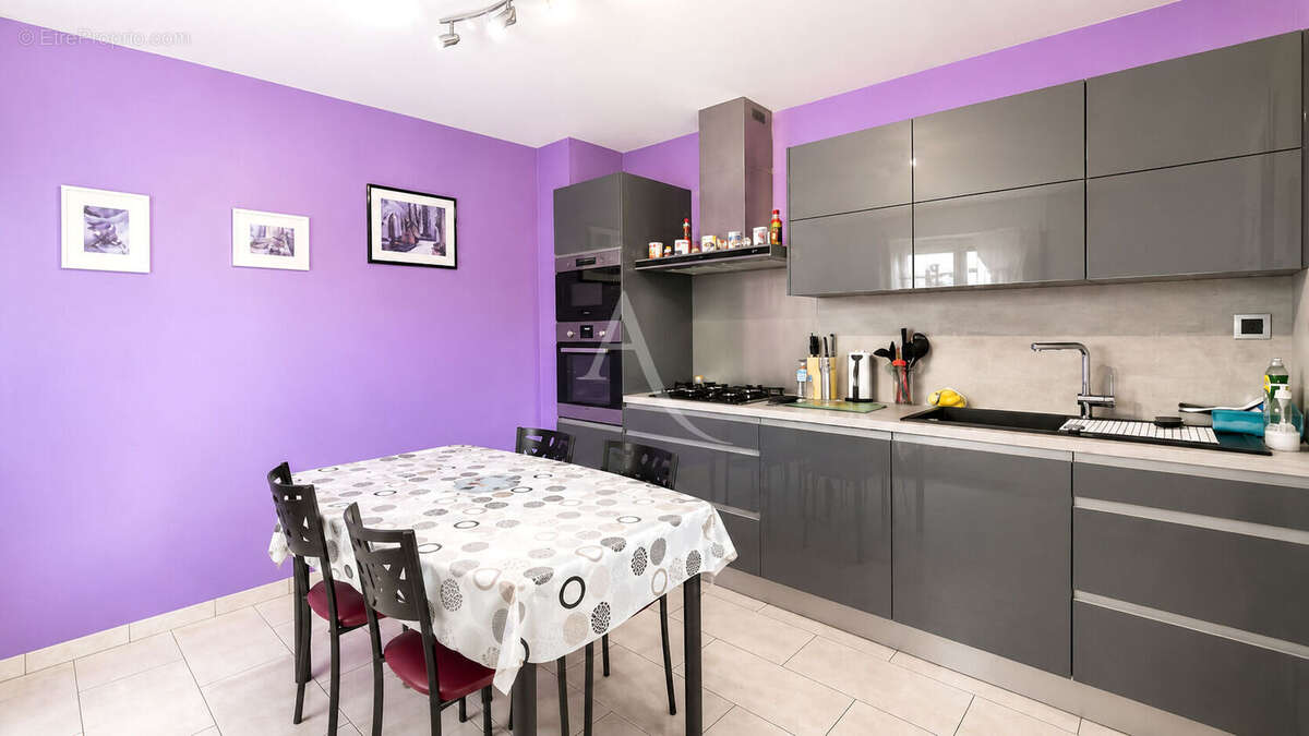Ensemble immobilier proche ETREPAGNY - photo 8