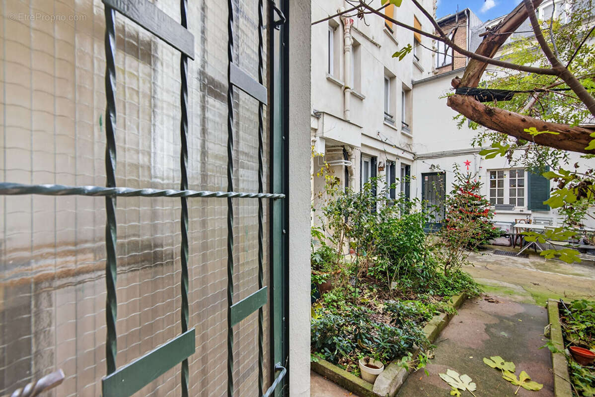 Appartement à PARIS-12E