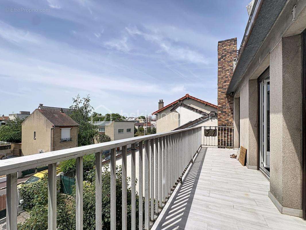 Appartement à NANTERRE