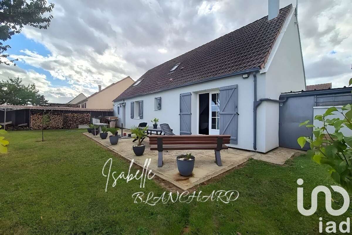 Photo 2 - Maison à OISSERY