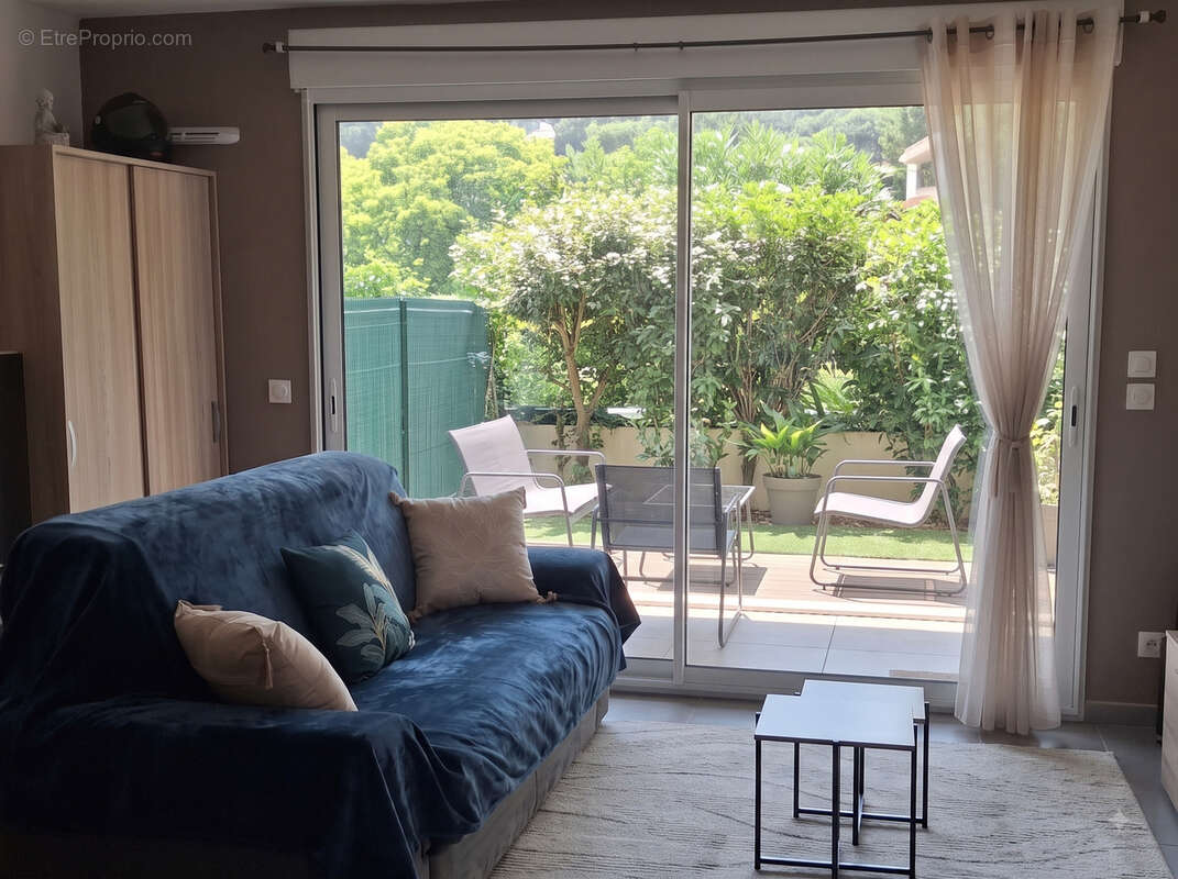 A vendre : studio 34 m2 - 246 000 € fai - photo 2