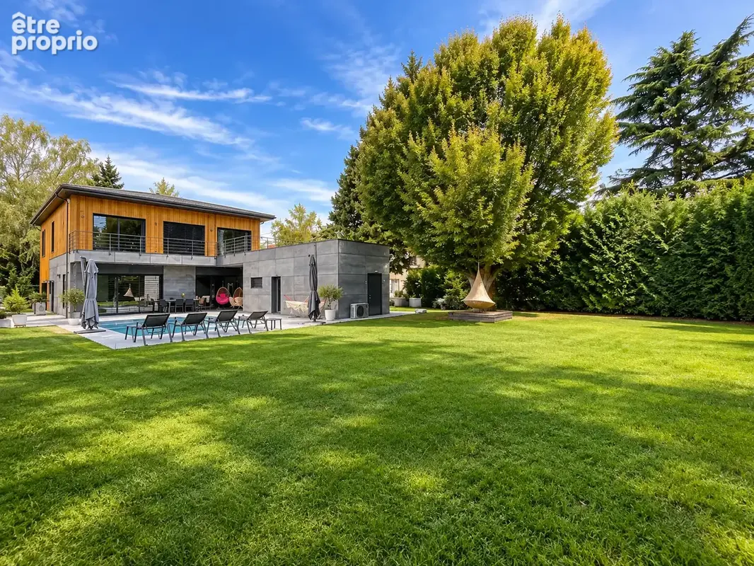 Maison d’architecte   273 m2   piscine chauffée   terrain 1 026 m2   prestations haut de gamme - photo 3