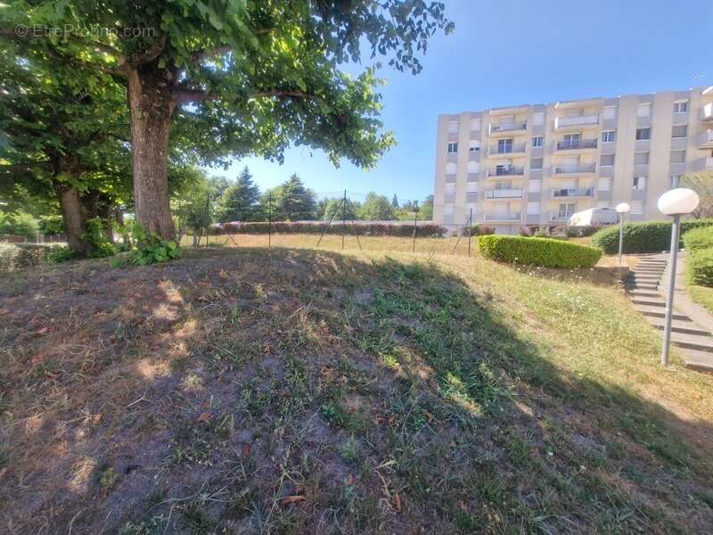 Appartement à UNIEUX