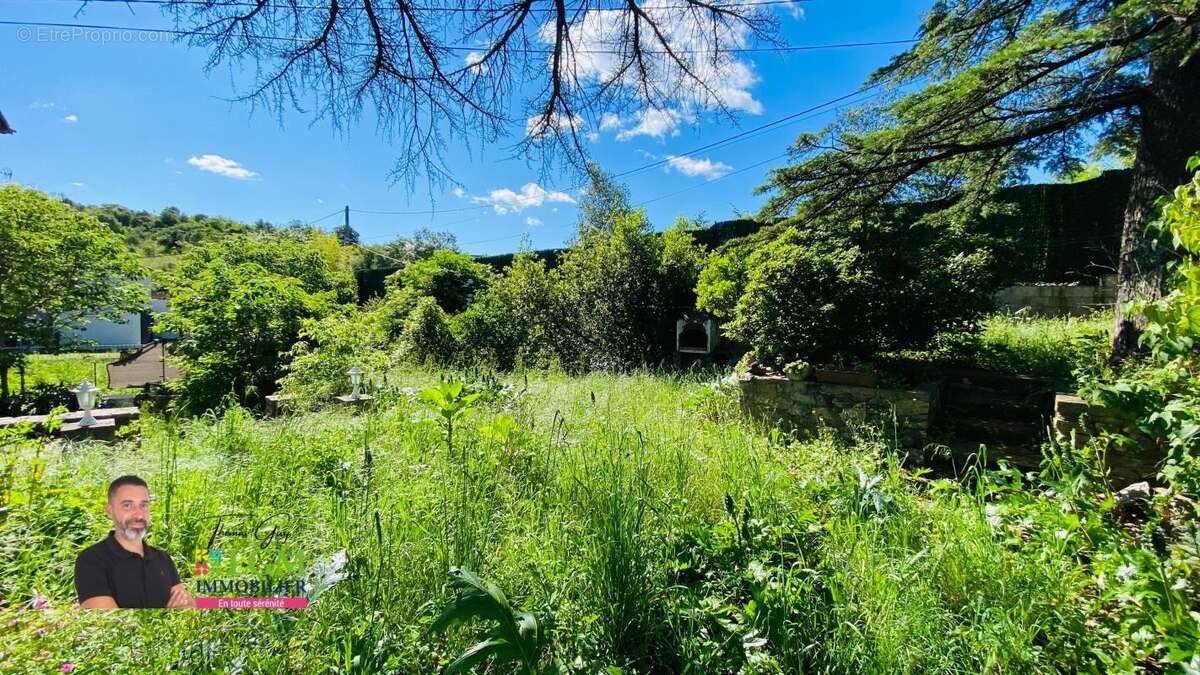 Maison à VEZENOBRES