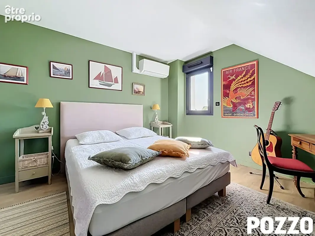 En vente à SAINT PAIR SUR MER (50380) Charmante maison entièrement rénovée de 5 pièces et 400m² de terrain - photo 8