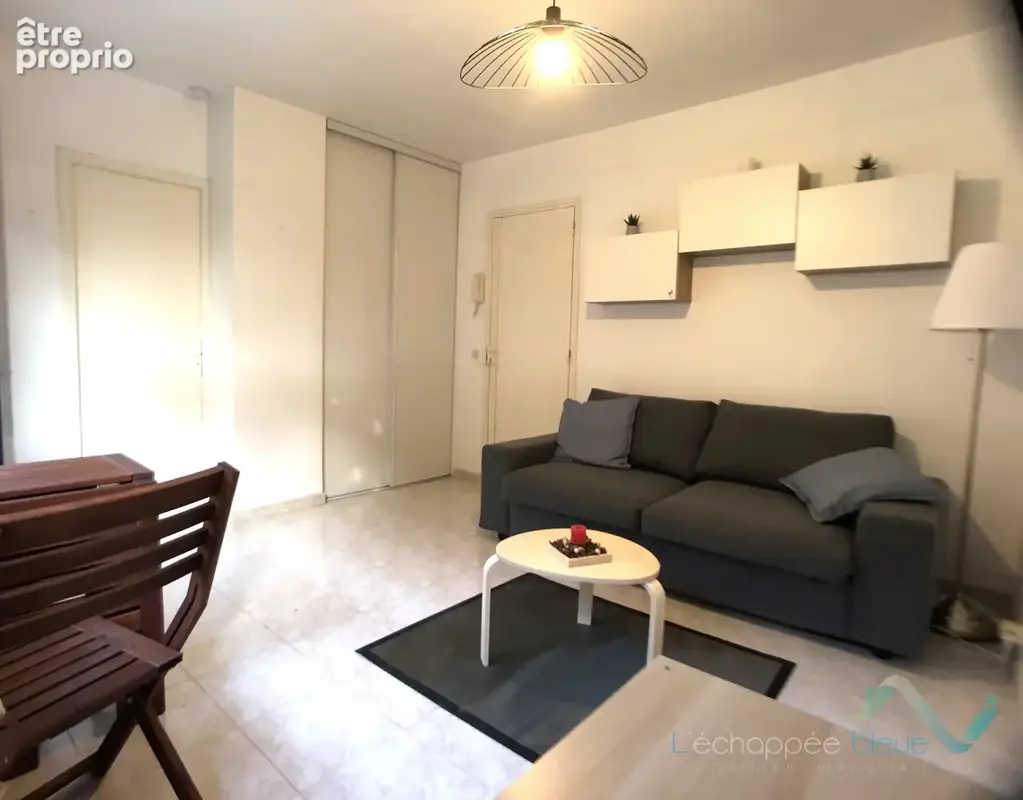 Vente Studio HYERES Port dernier étage Résidence avec piscine Investissement iInvestisseur - photo 2