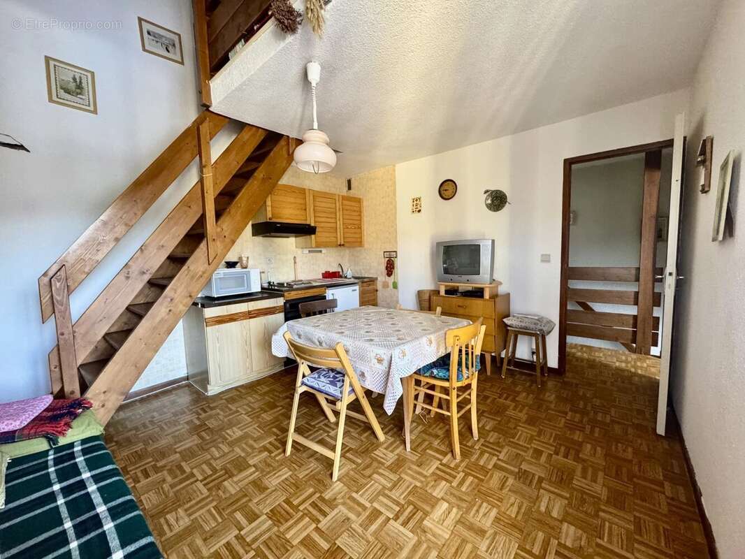 Appartement à FORMIGUERES