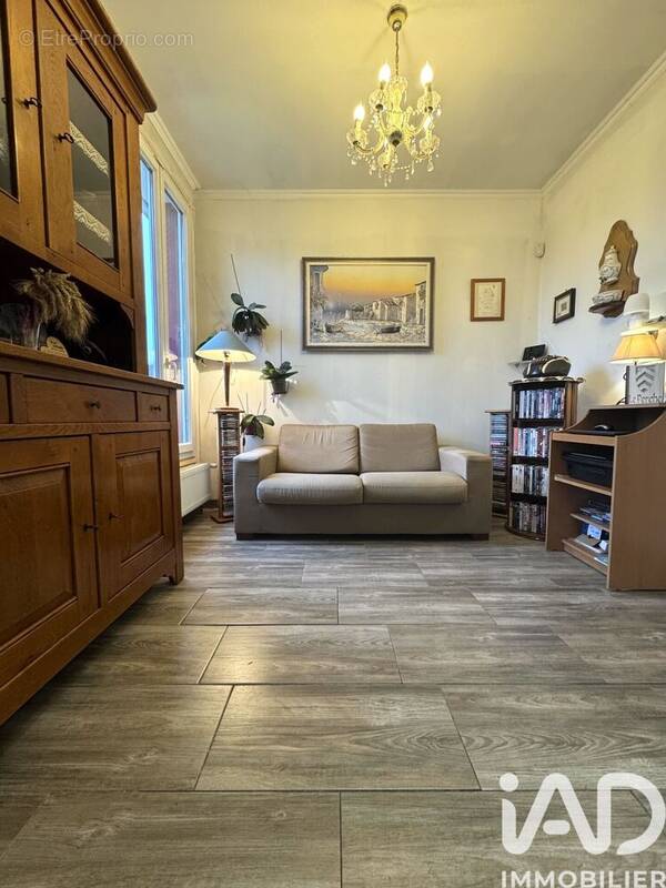 Photo 1 - Maison à MITRY-MORY