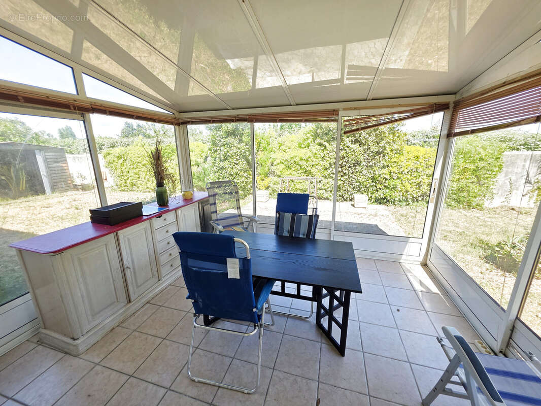 Maison à LA BREE-LES-BAINS