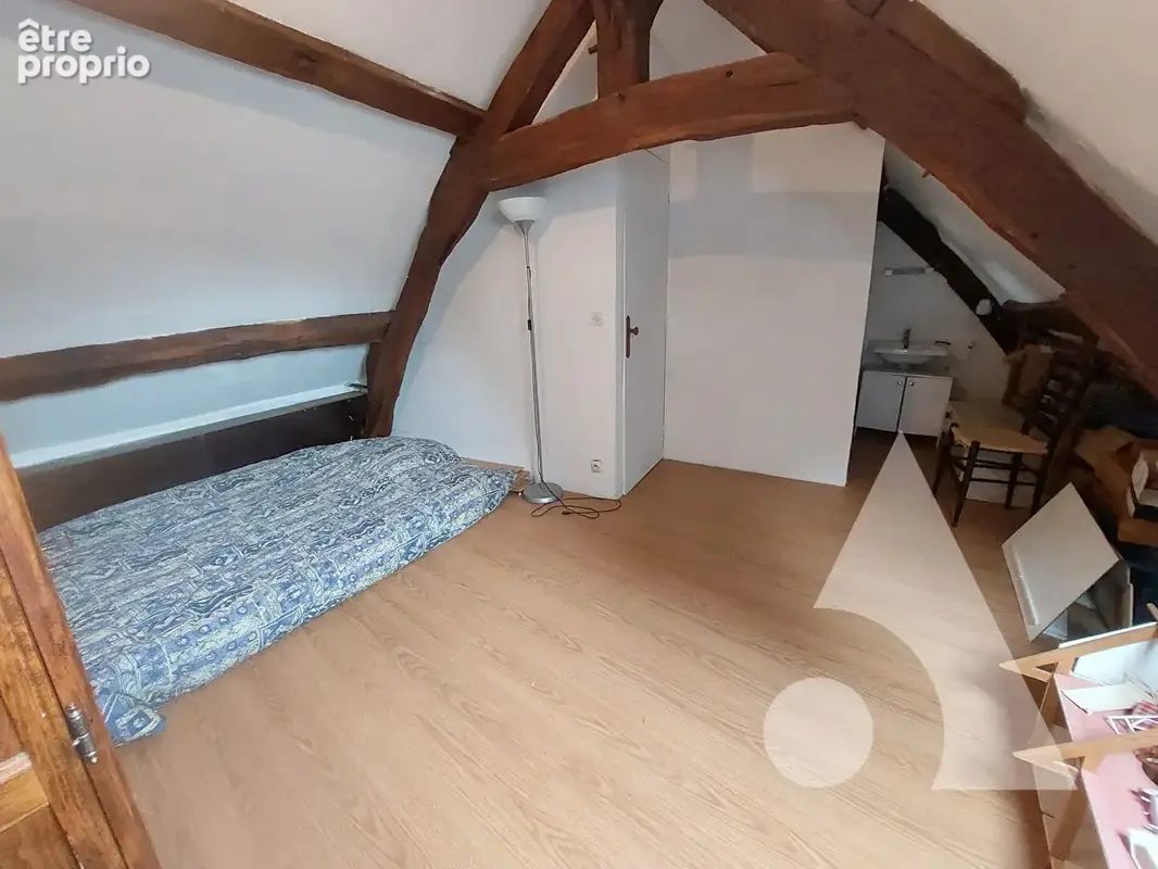 Vieux CREPY au pied des commerces - jardin - 4 chambres - photo 13