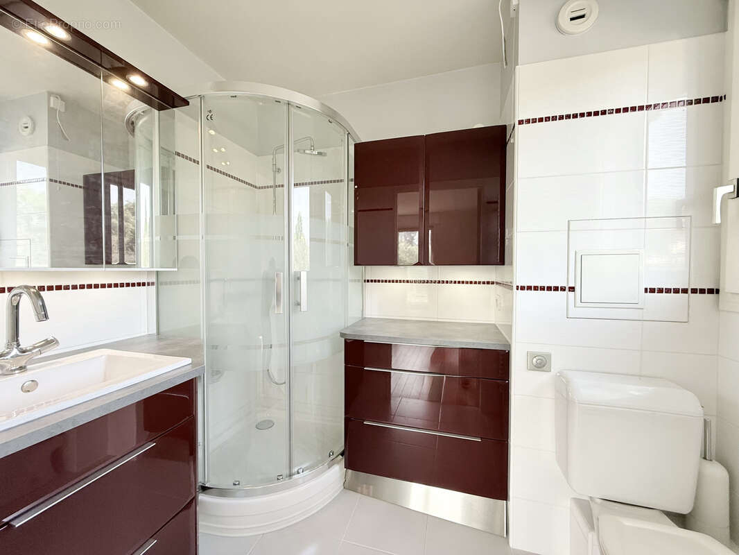 Appartement à SAINT-MAURICE