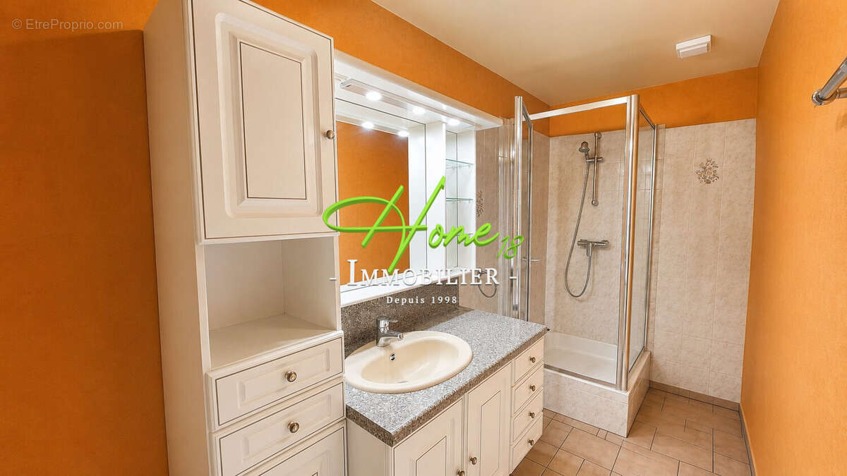 Maison 78 m² à Moulins-Sur-Yevre  - photo 4