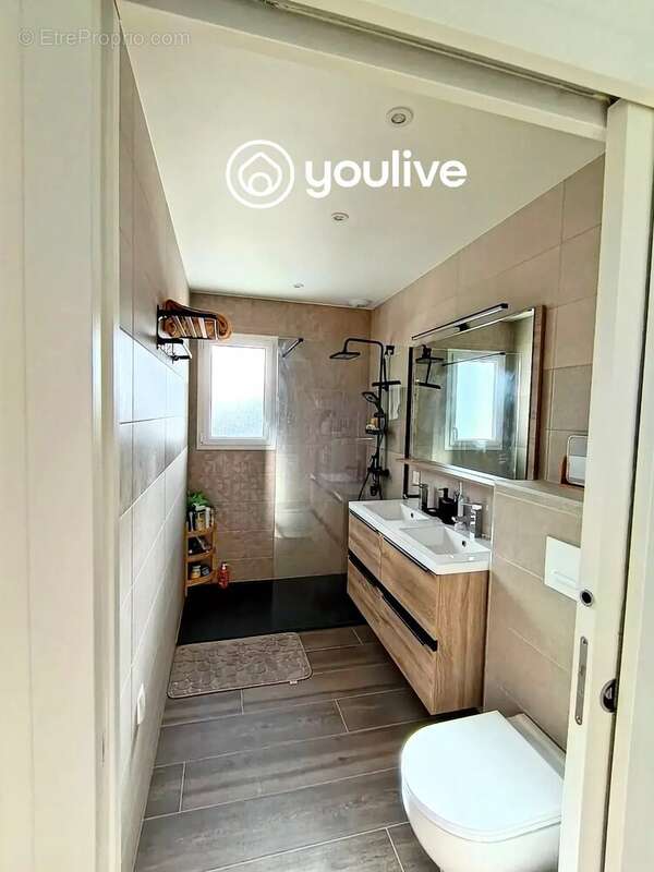 Maison à LE GIROUARD